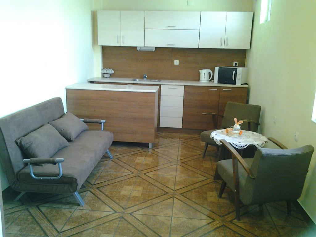 Tonus Guest House Obzor Camera foto
